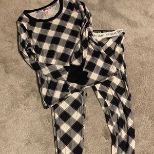 Victoria Secrets Plaid Lounge/Pajama Set